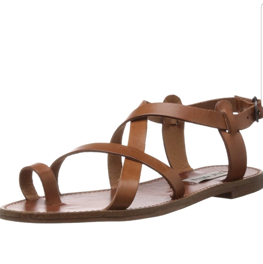 NIB Steve Madden Agathist Sandals